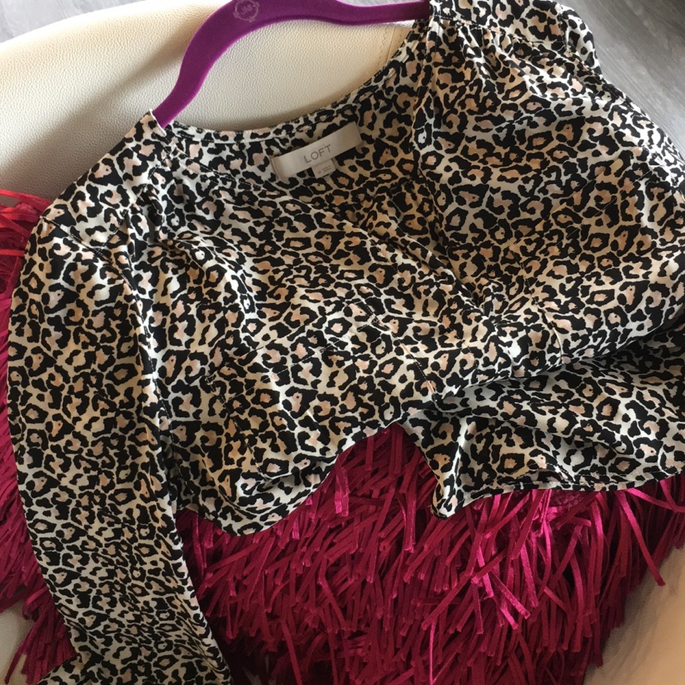 Cute leopard print top 🐯